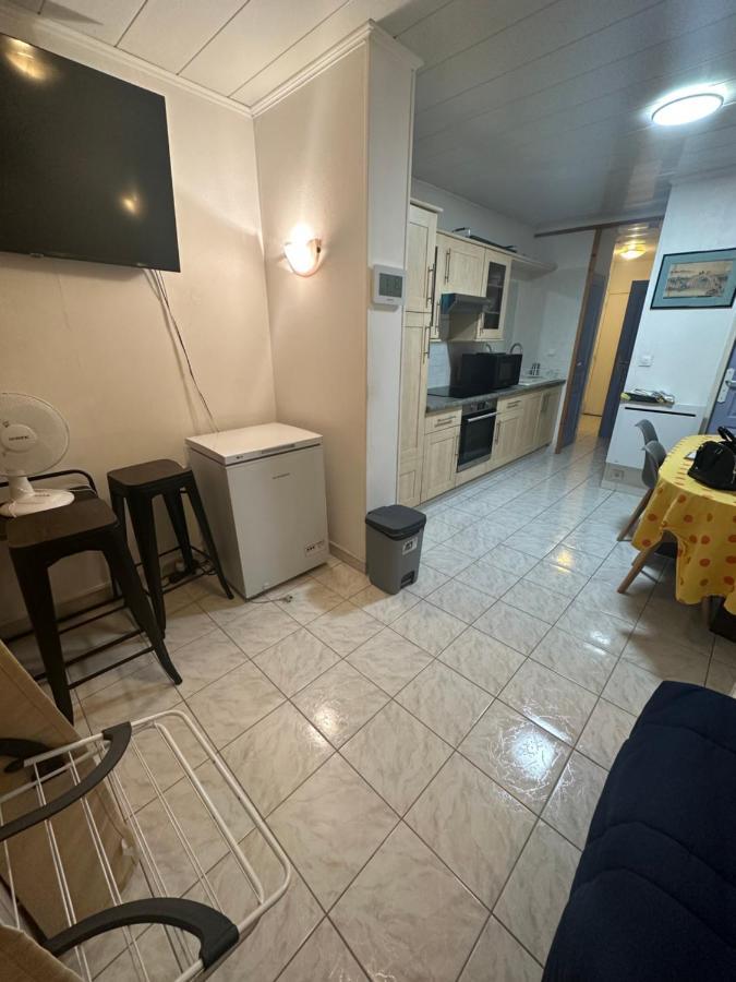 A La Semaine Ou Au Jour / Location Studio Meuble 30M² La Ciotat Extérieur photo